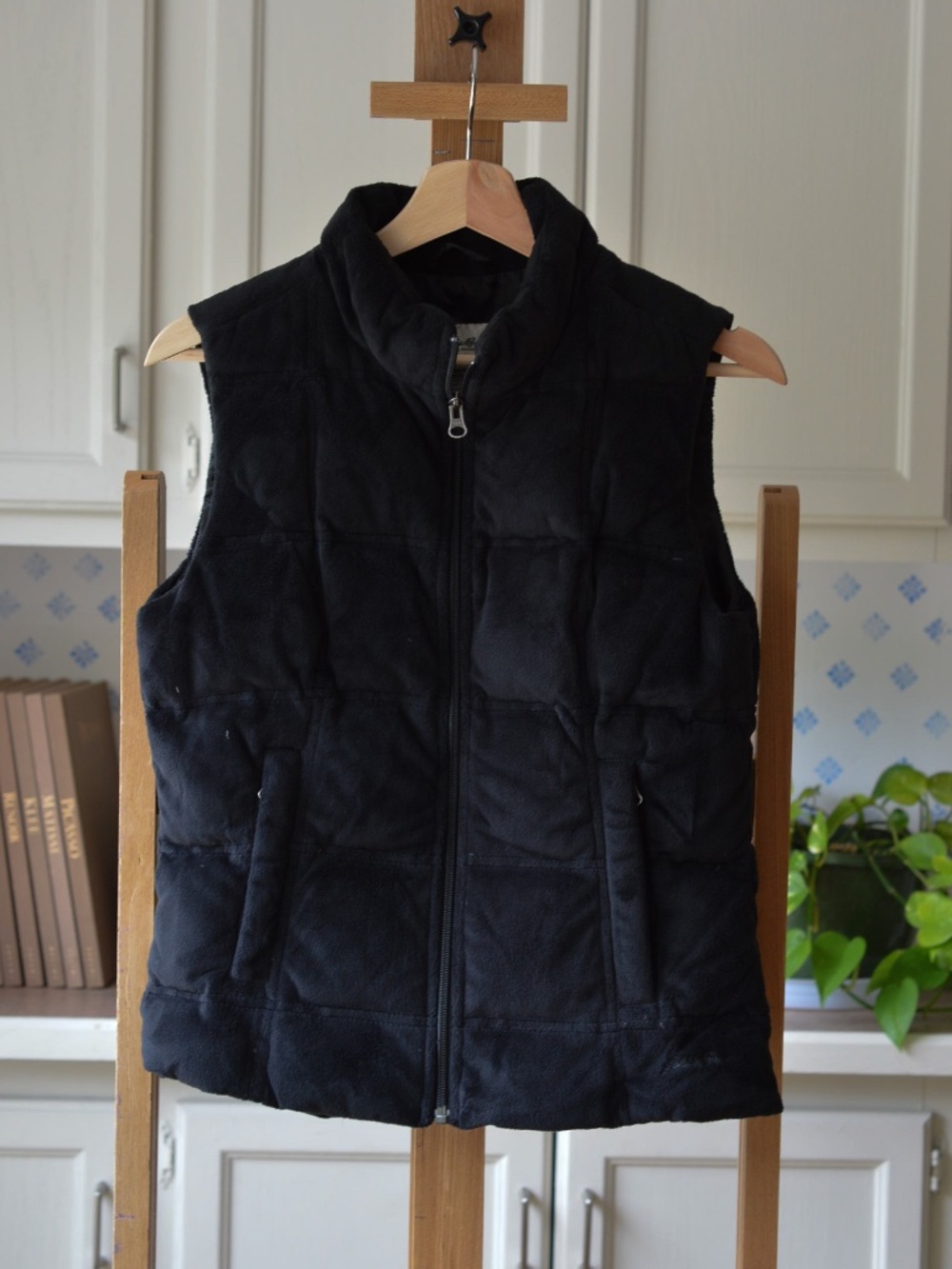 Eddie Bauer Black Premium Goose Down Quilted Puffer Vest Extra Small XS